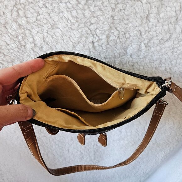 STONE & COMPANY Leather Purse with Tons of Pockets NWOT - Picture 6 of 7